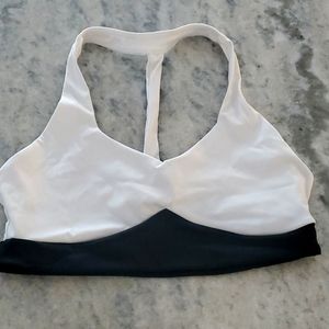 Born primitive shorts bra